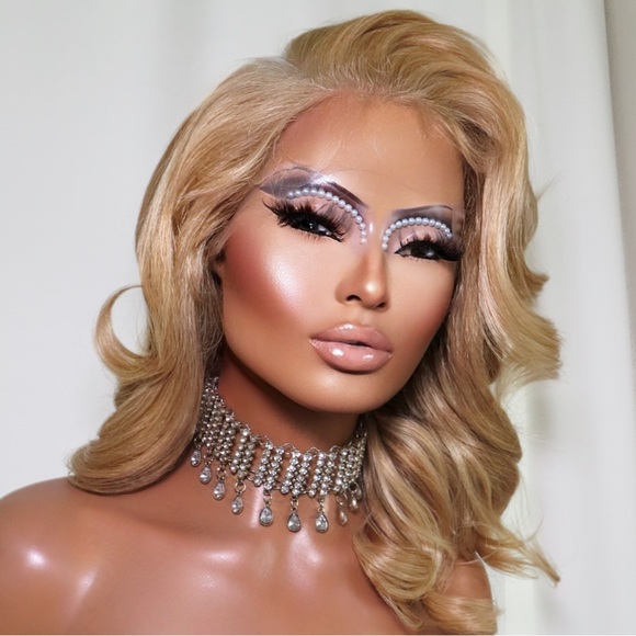 9 COLORS Styled Blowout Glam Bob Curly Honey Blonde Lace Front Synthetic Wig - Picture 5 of 9